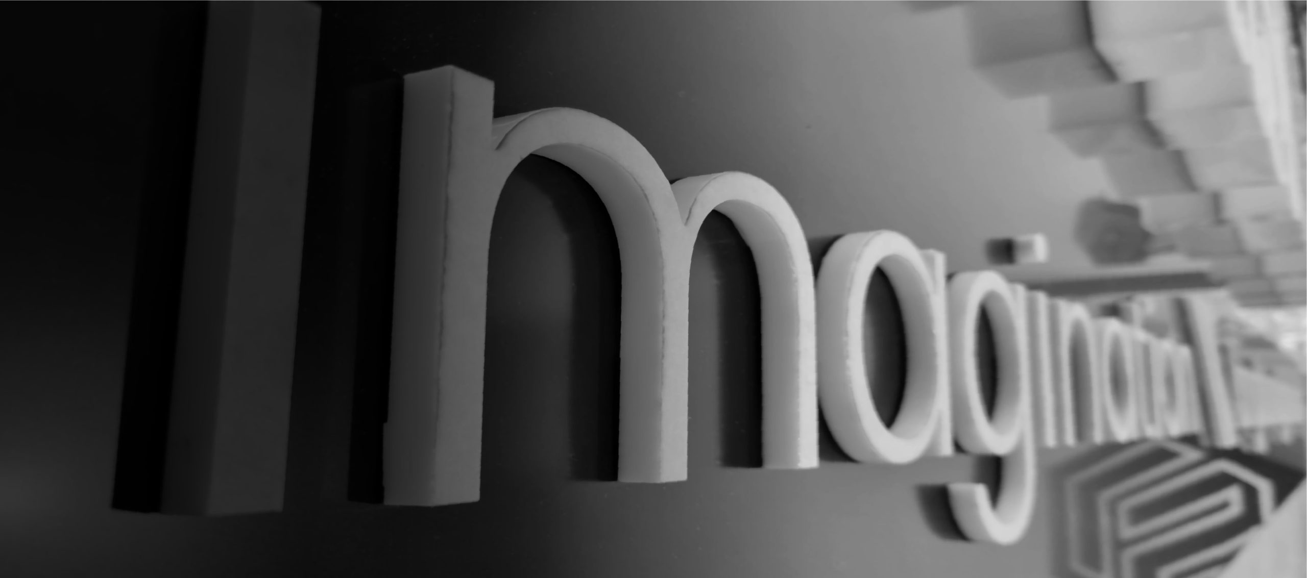 Home Header03